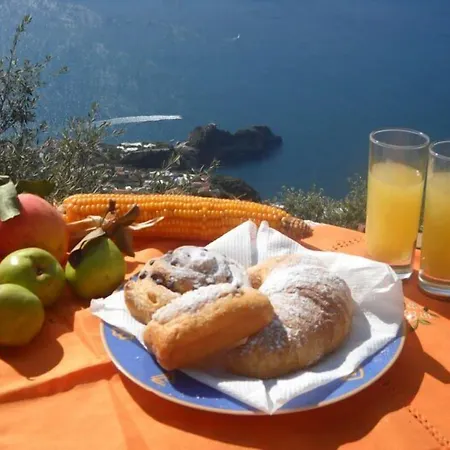 Miramare فندق مبيت وإفطار 3*