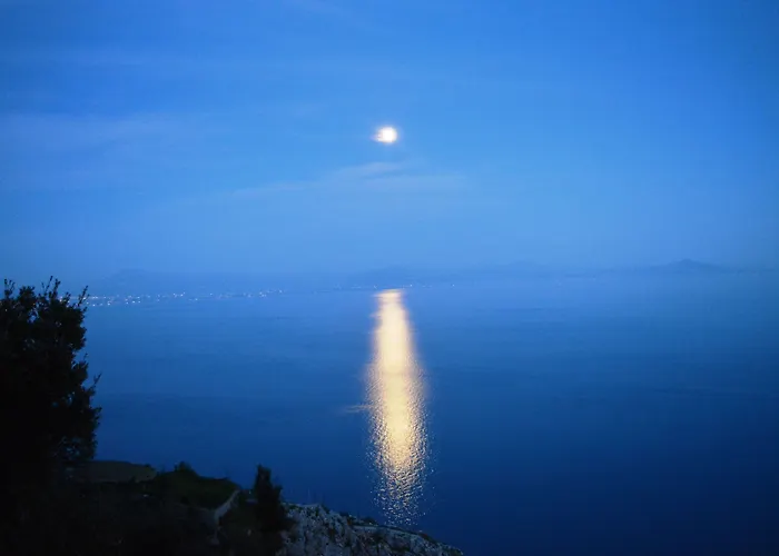 Miramare Аджерола